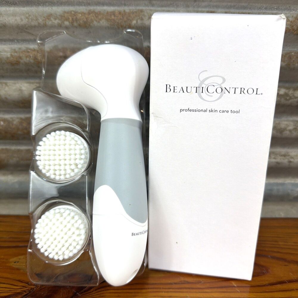 BeautiControl Professional Skin Care Tool Exfoliating Buffer with Brush Set